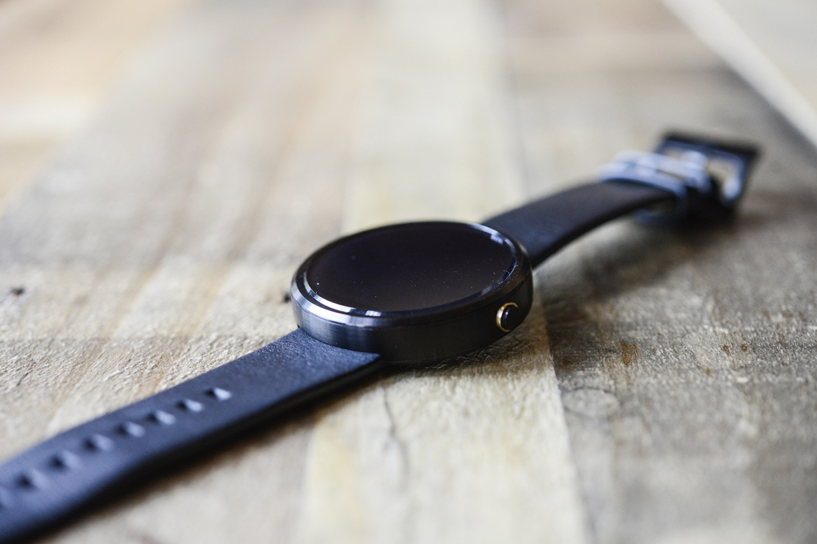 Moto 360 Review: Android Wear-Powered Time Piece