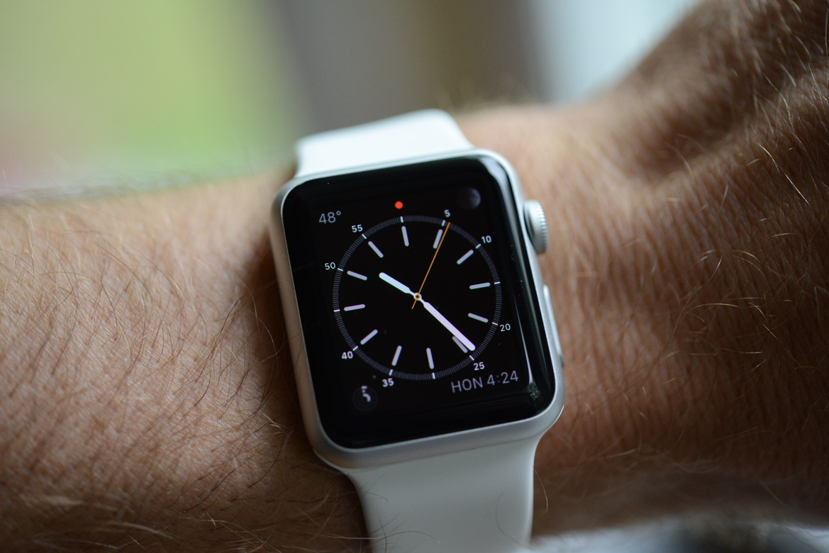 Apple Watch Review, Is It Hot Hardware?