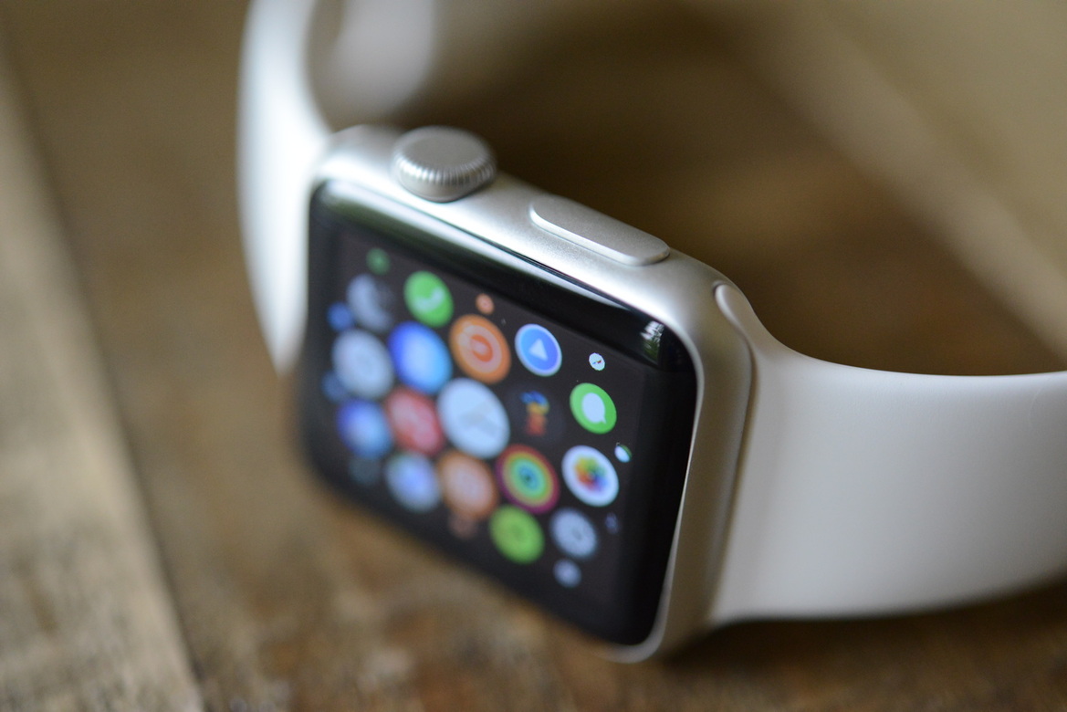 Apple Watch Review, Is It Hot Hardware?