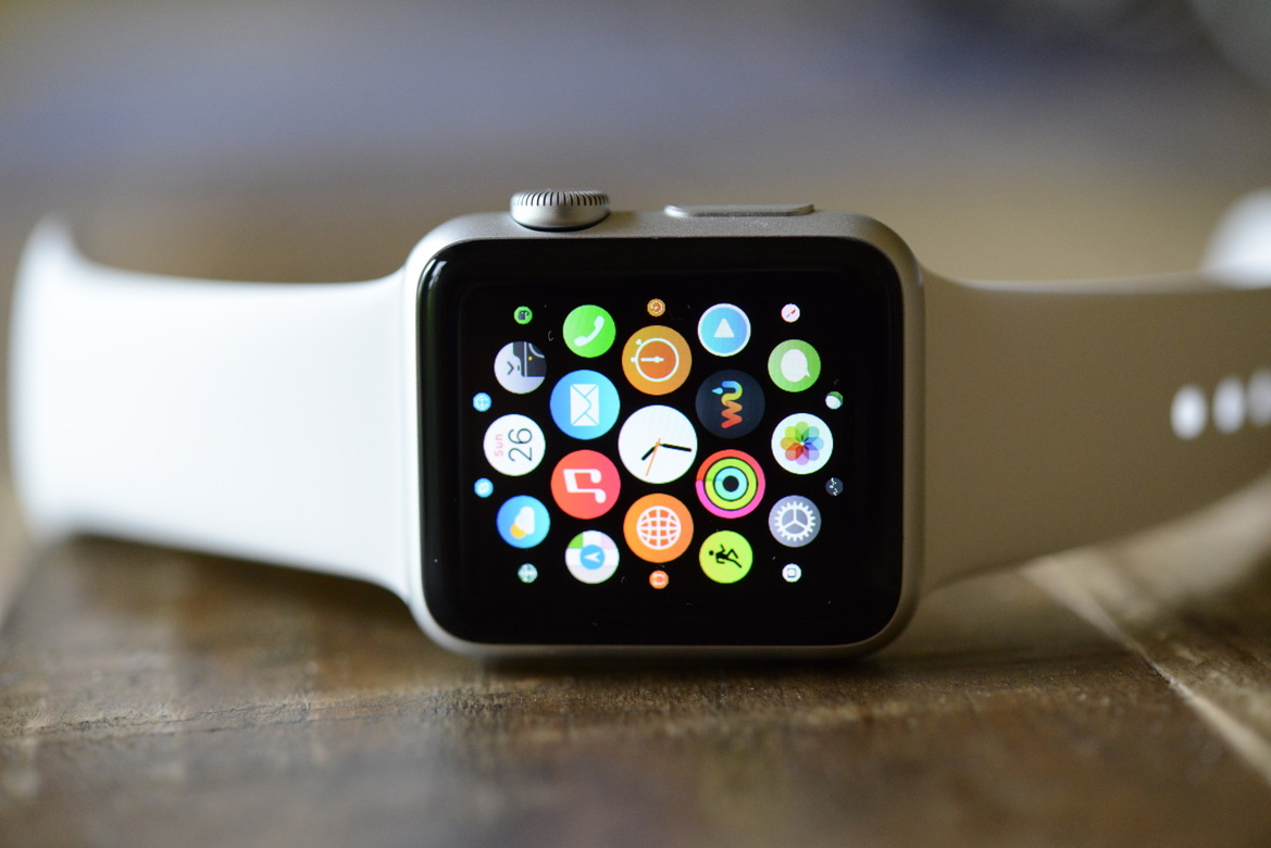 Apple Watch Review, Is It Hot Hardware?