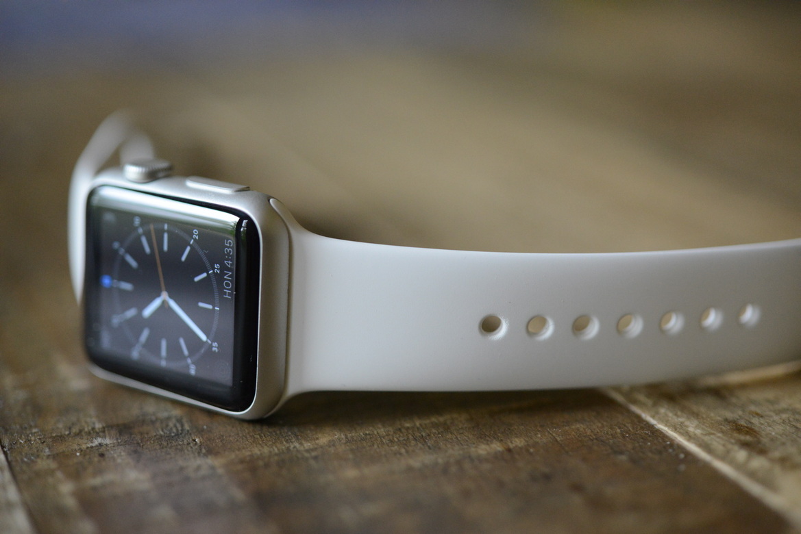 Apple Watch Review, Is It Hot Hardware?