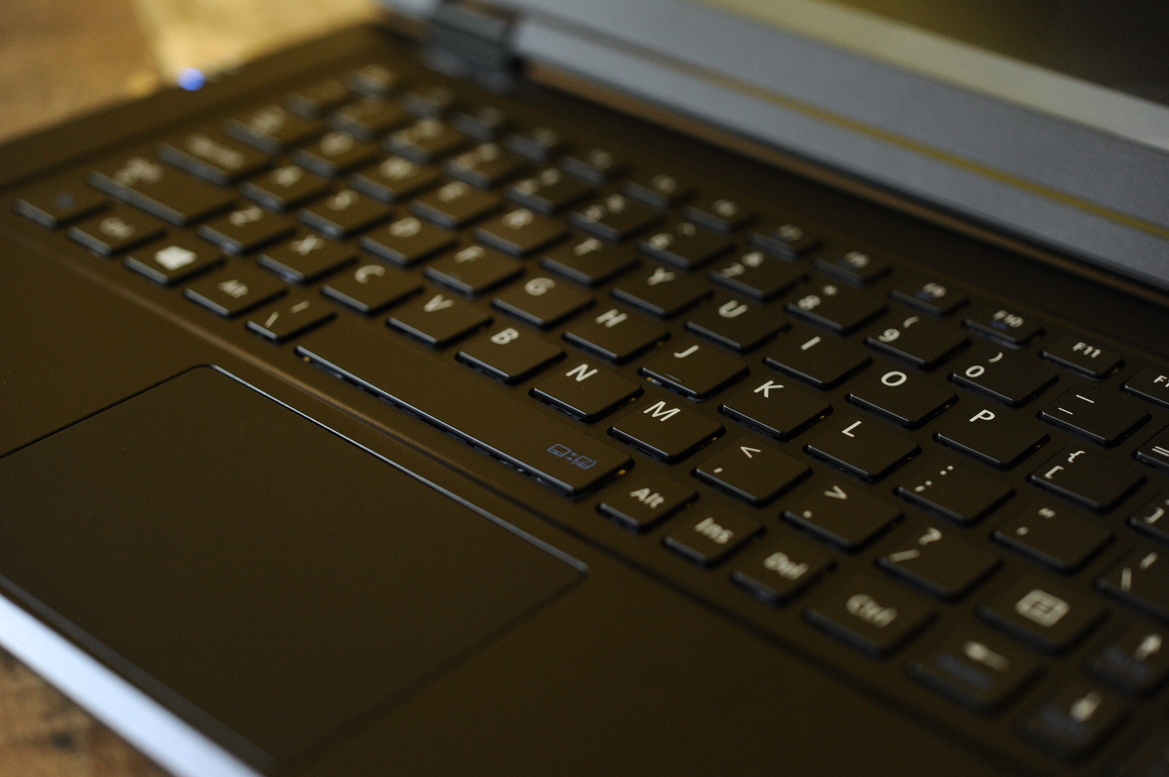 Lenovo LaVie Z And LaVie Z 360 Reviews: Taking Thin And Light To A Whole New Level