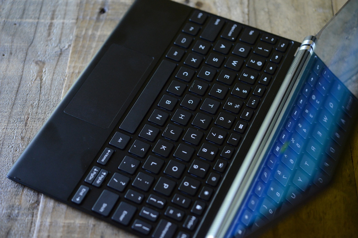 Dell Venue 10 7000 2-in-1 Review: Brains And Beauty