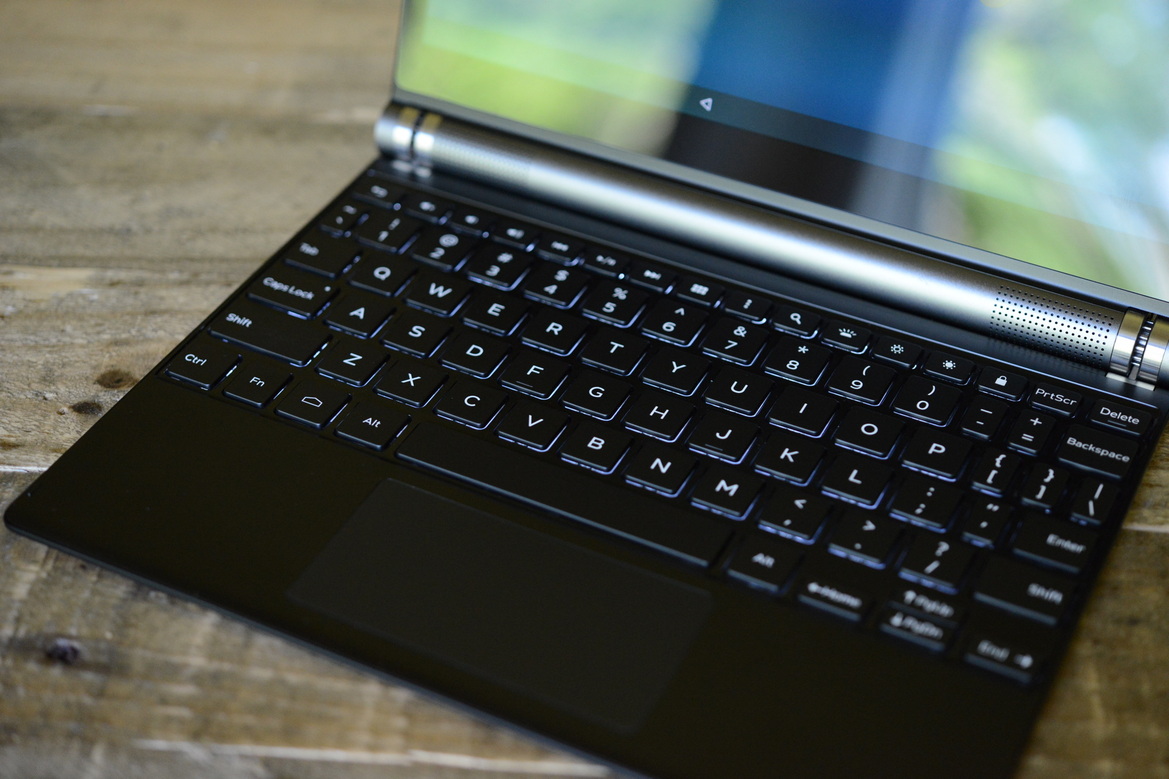 Dell Venue 10 7000 2-in-1 Review: Brains And Beauty