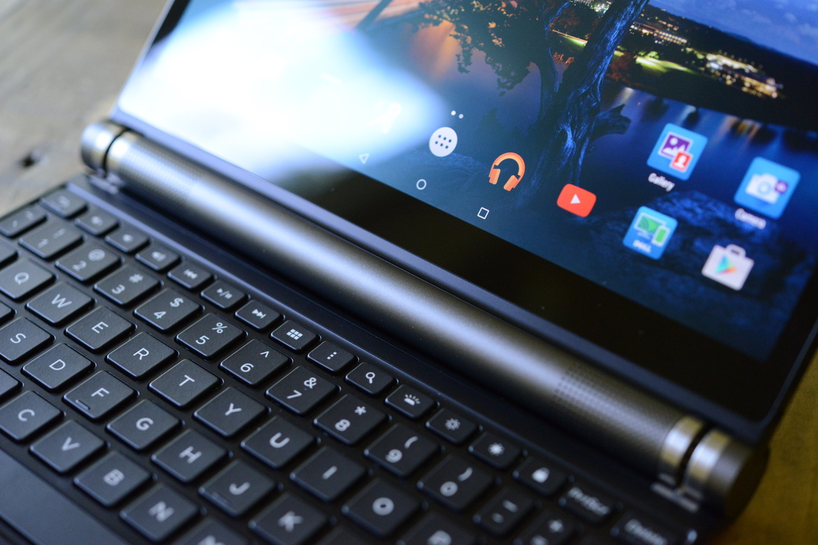 Dell Venue 10 7000 2-in-1 Review: Brains And Beauty