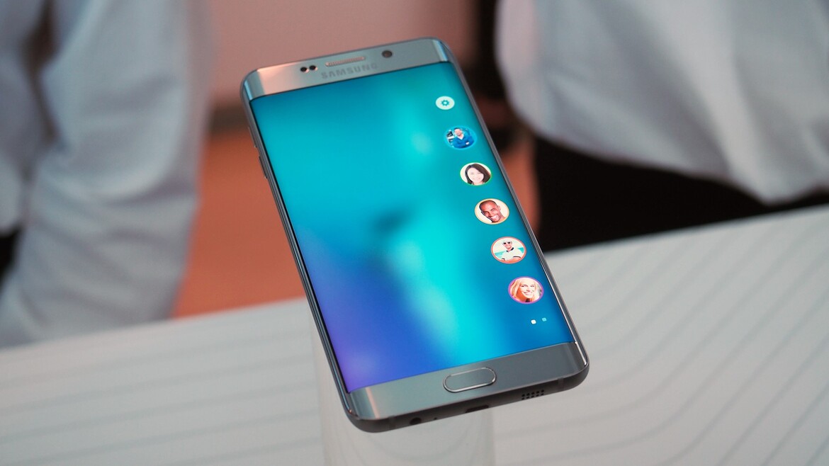 Fondling Samsung's Next Big Thing, Galaxy S6 Edge+ And Note 5 Hands On