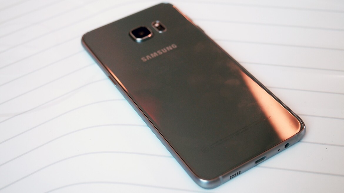 Fondling Samsung's Next Big Thing, Galaxy S6 Edge+ And Note 5 Hands On
