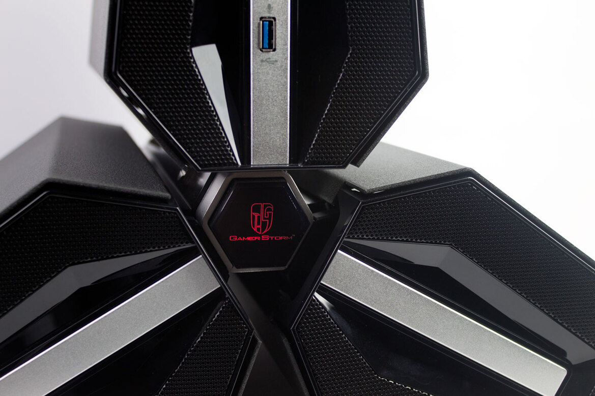 CyberPower Trinity Xtreme Gaming PC Review: 'Unique' Is An Understatement