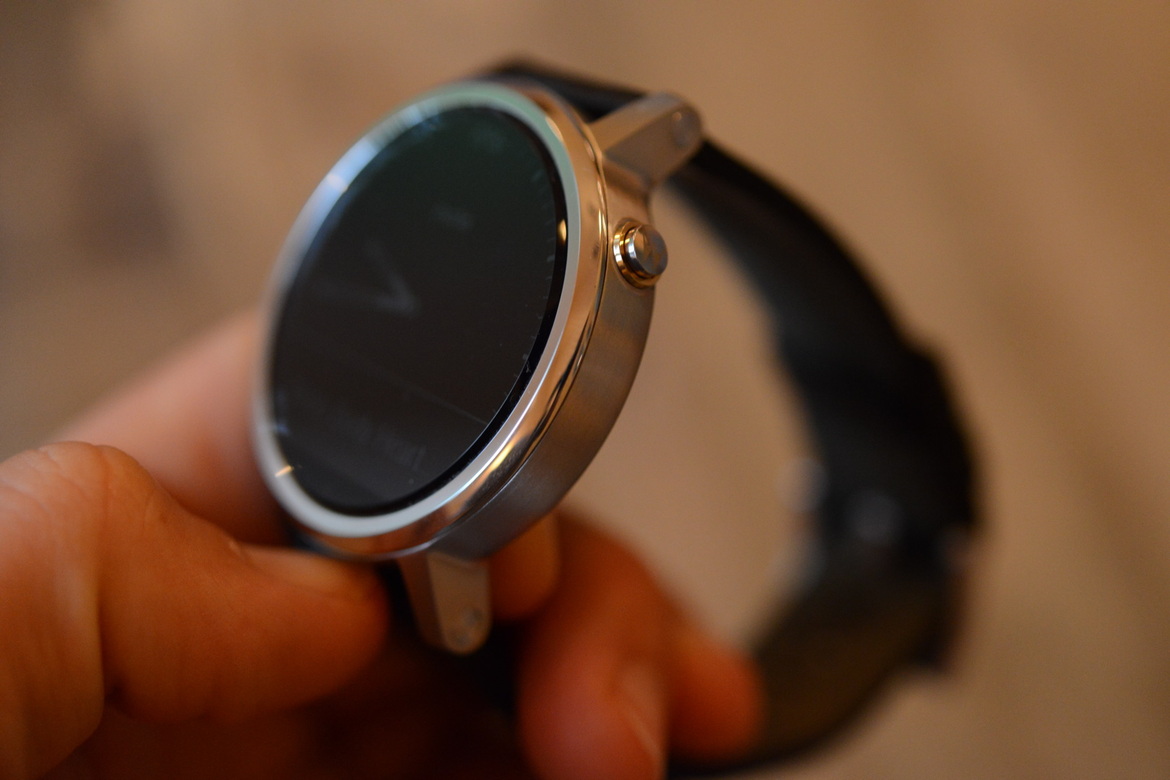 Moto 360 Second Gen Review: Moto Make It Your Own