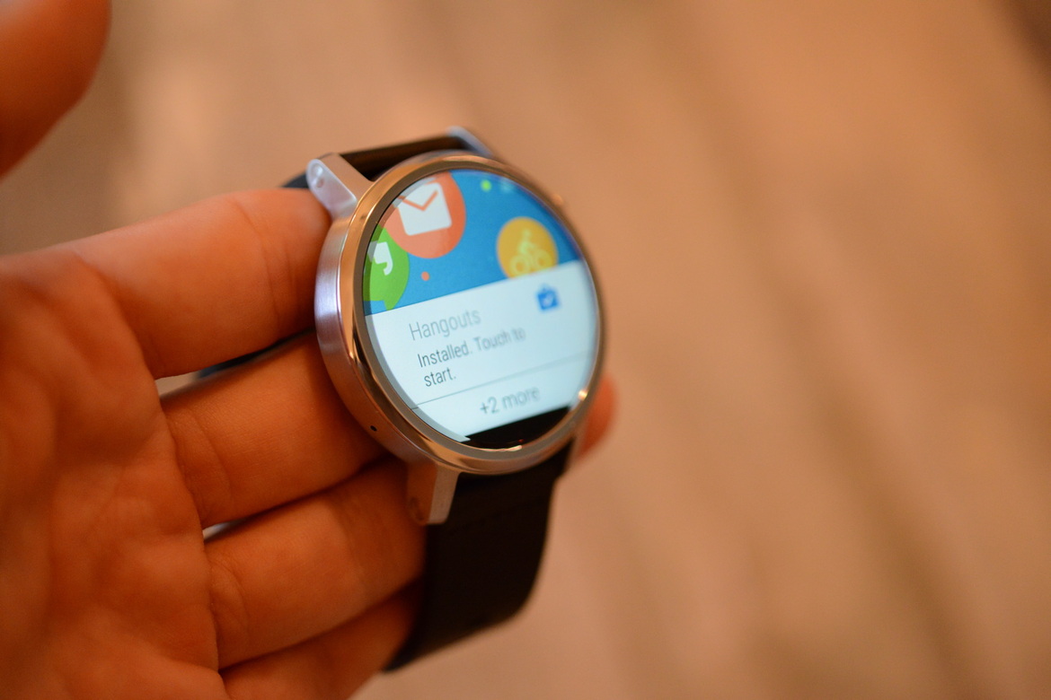 Moto 360 Second Gen Review: Moto Make It Your Own