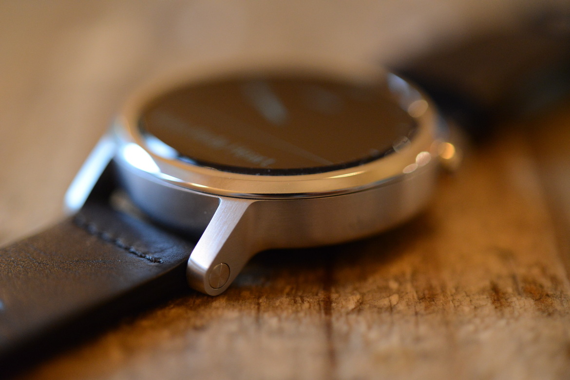 Moto 360 Second Gen Review: Moto Make It Your Own