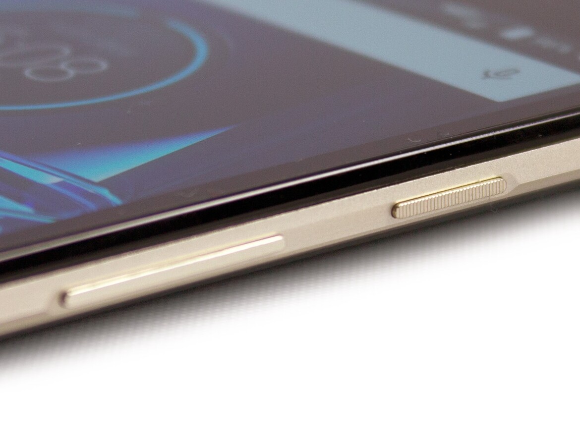 Motorola Droid Turbo 2 And Droid Maxx 2 Review: Shatterproof And Value Android