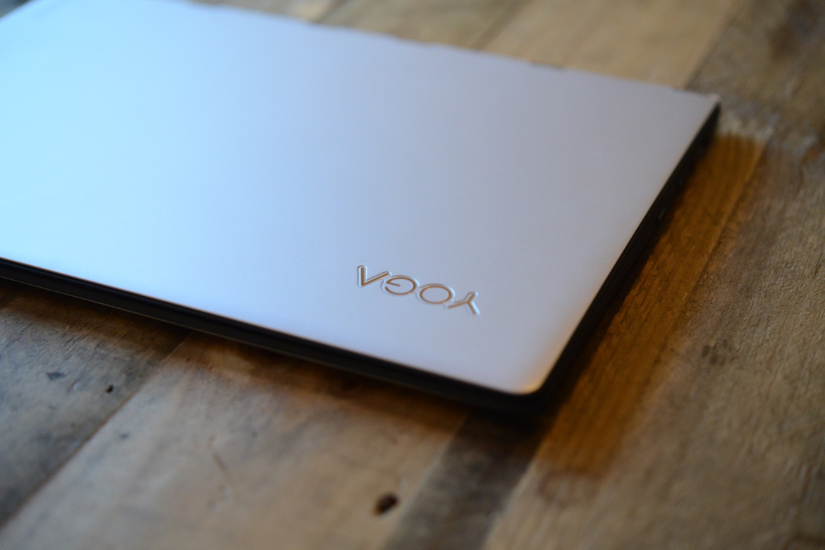 Lenovo Yoga 900 Review: Brains, Beauty, and Brawn
