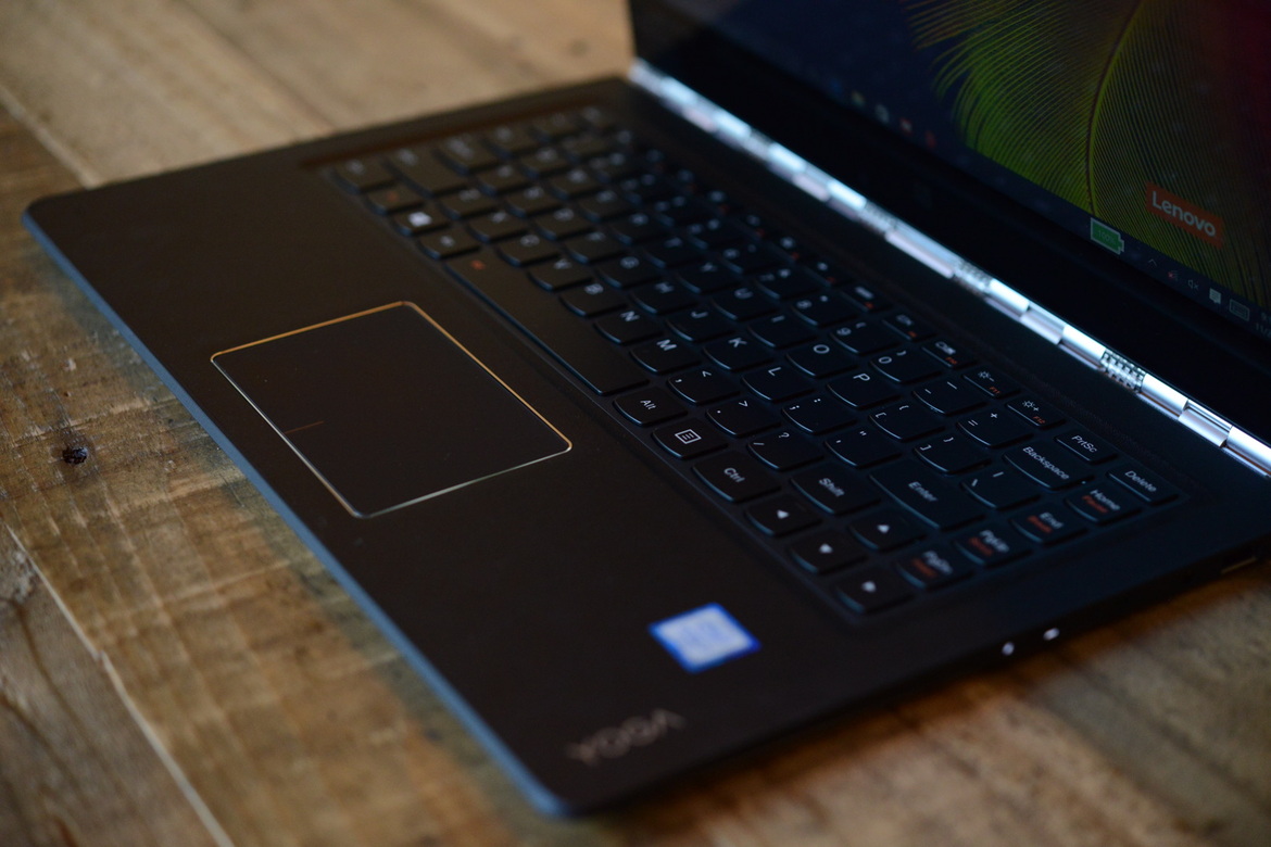 Lenovo Yoga 900 Review: Brains, Beauty, and Brawn