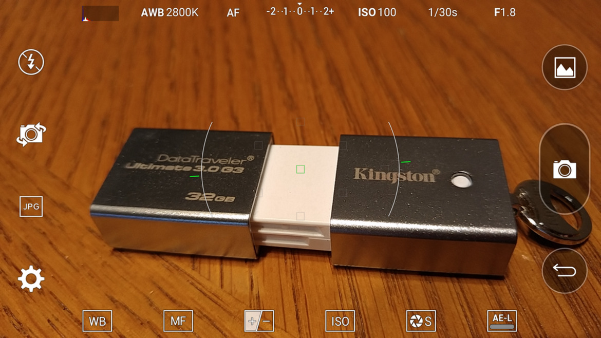 LG V10 Review: Big, Bold And Beautiful