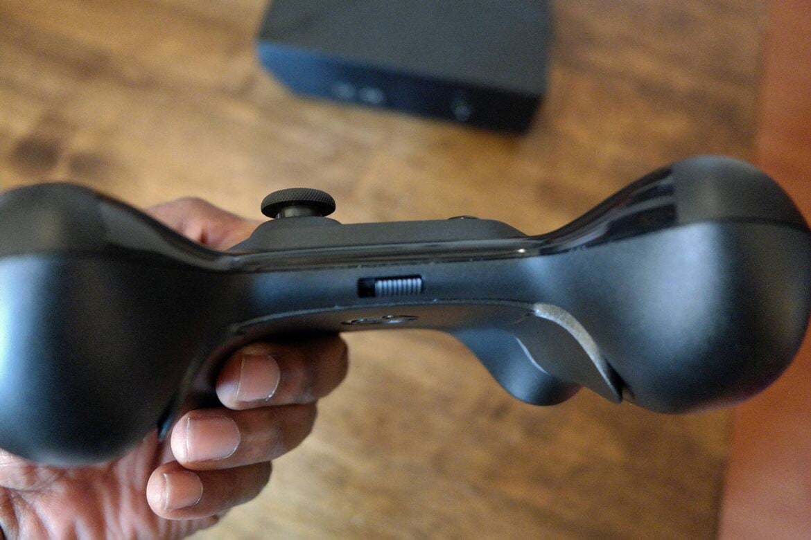 Alienware Steam Machine Review: Dell's SteamOS Console Competitor