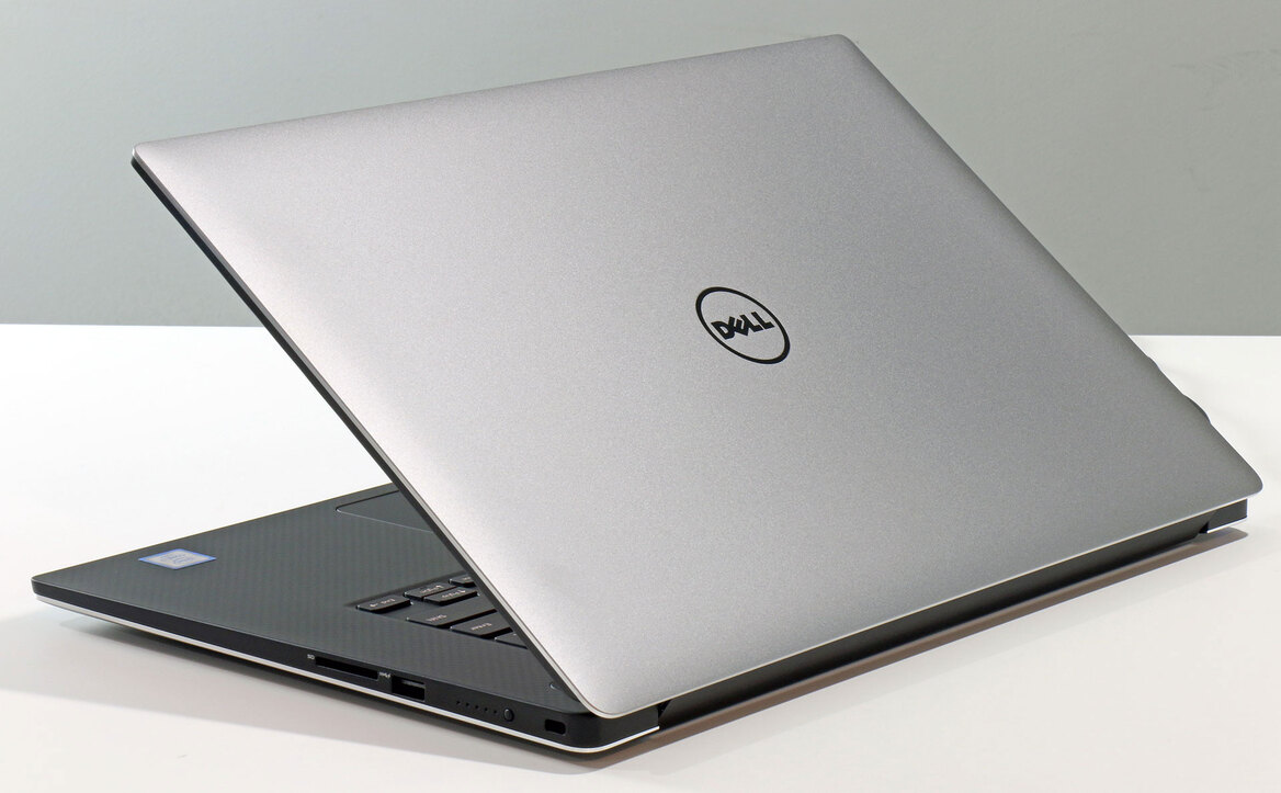 Dell XPS 15 (9550) Review: Pushing The Infinity Edge (Updated)