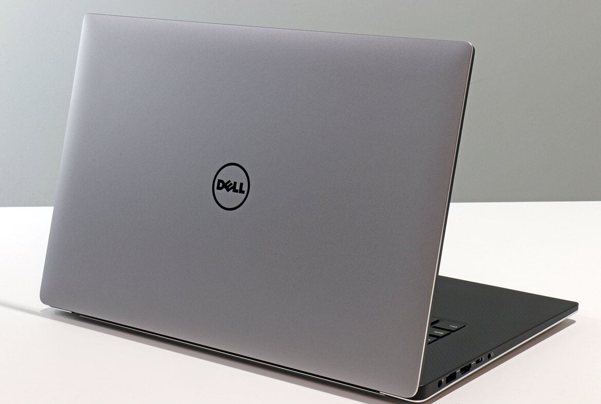 Dell XPS 15 (9550) Review: Pushing The Infinity Edge (Updated)