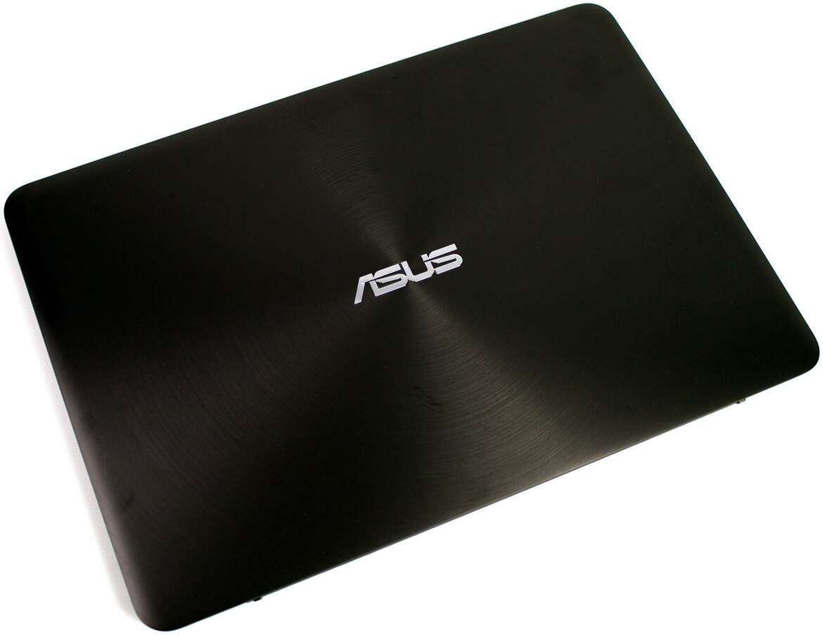 Asus ZenBook UX305CA Review: Thin And Light, Great Battery Life