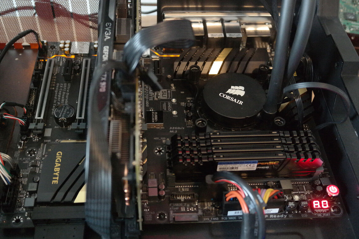 Gigabyte Z170X-UD5 Ultra Durable Motherboard Review: Affordable, Uncompromising