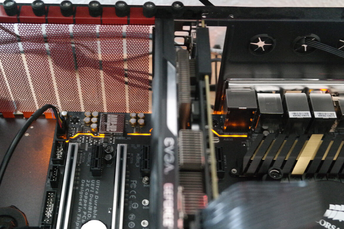 Gigabyte Z170X-UD5 Ultra Durable Motherboard Review: Affordable, Uncompromising