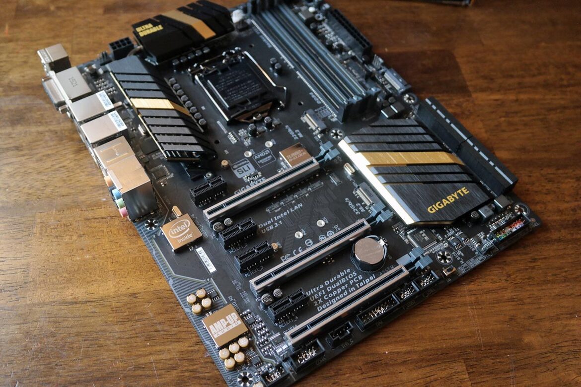 Gigabyte Z170X-UD5 Ultra Durable Motherboard Review: Affordable, Uncompromising
