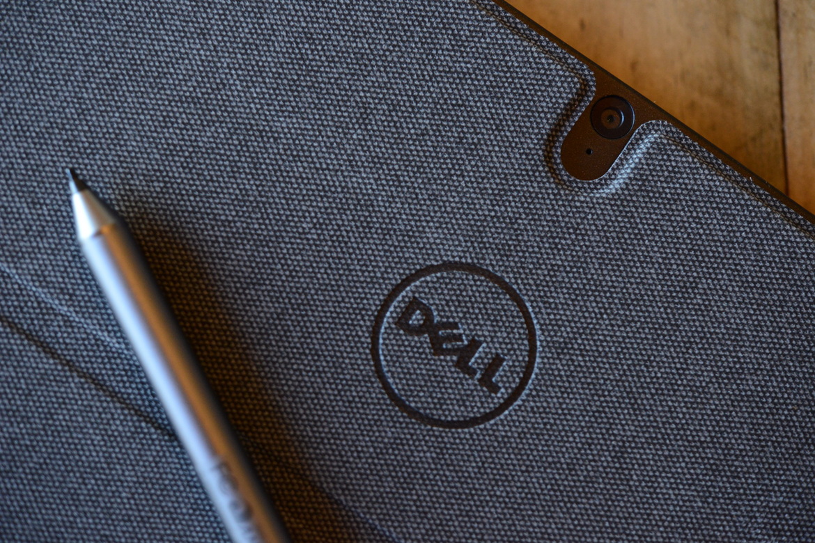 Dell XPS 12 (2016) Review: Core m-Powered 2-in-1 Laptop Convertible