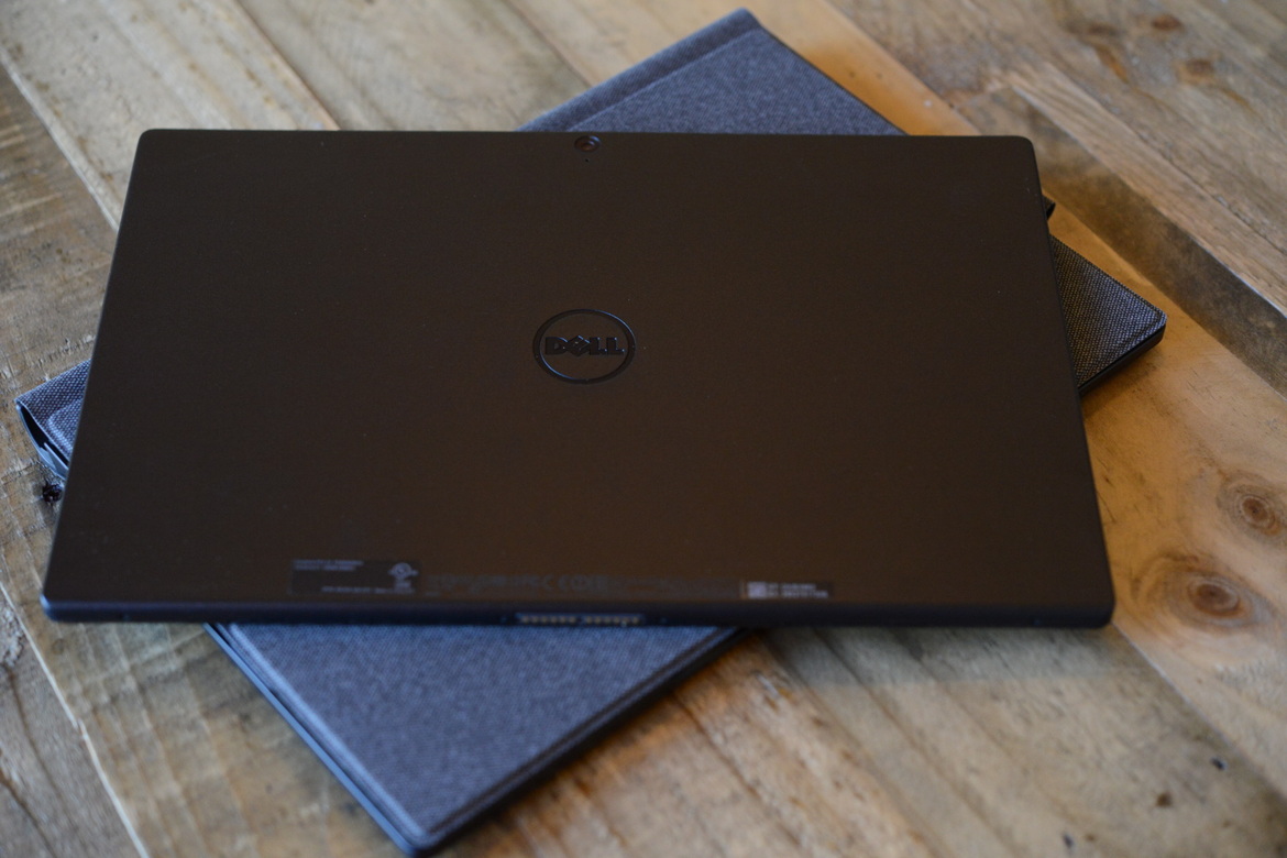 Dell XPS 12 (2016) Review: Core m-Powered 2-in-1 Laptop Convertible
