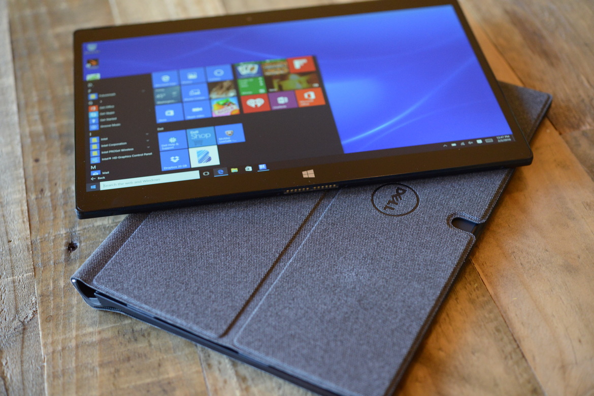 Dell XPS 12 (2016) Review: Core m-Powered 2-in-1 Laptop Convertible