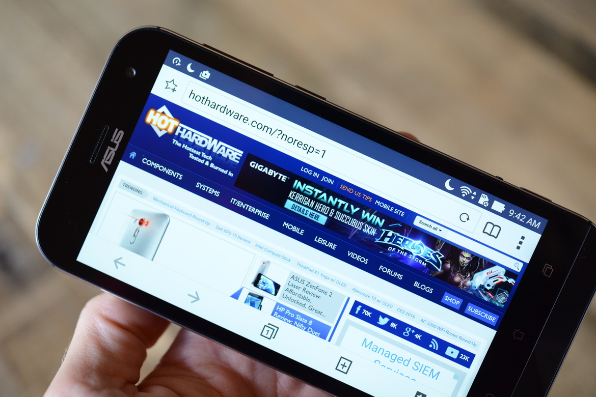 ASUS ZenFone Zoom Review: An Android With True 3X Optical Zoom