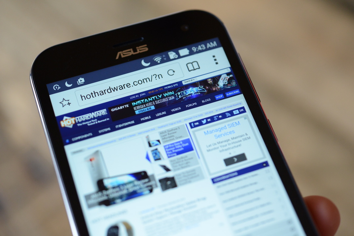 ASUS ZenFone Zoom Review: An Android With True 3X Optical Zoom