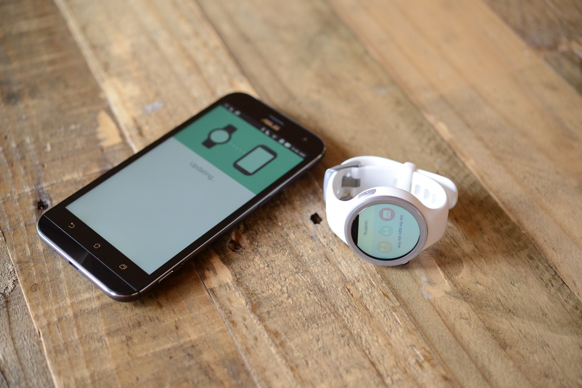 ASUS ZenFone Zoom Review: An Android With True 3X Optical Zoom