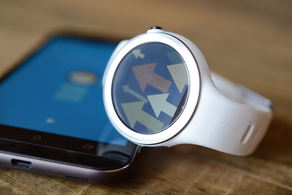 Moto 360 Sport Review: A Smartwatch Fitness Tracking Hybrid
