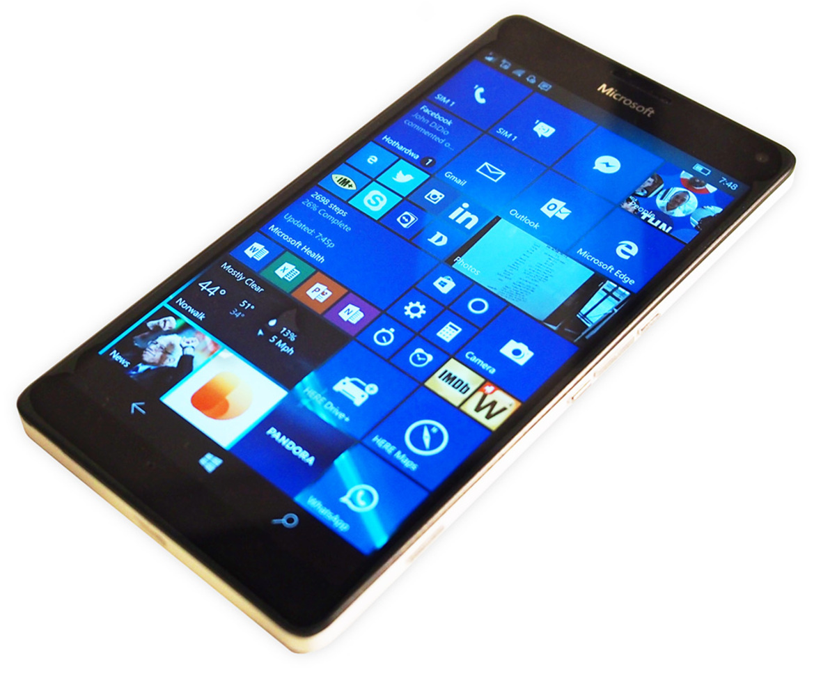 Microsoft Lumia 950 XL Review: The Windows 10 Mobile Flagship