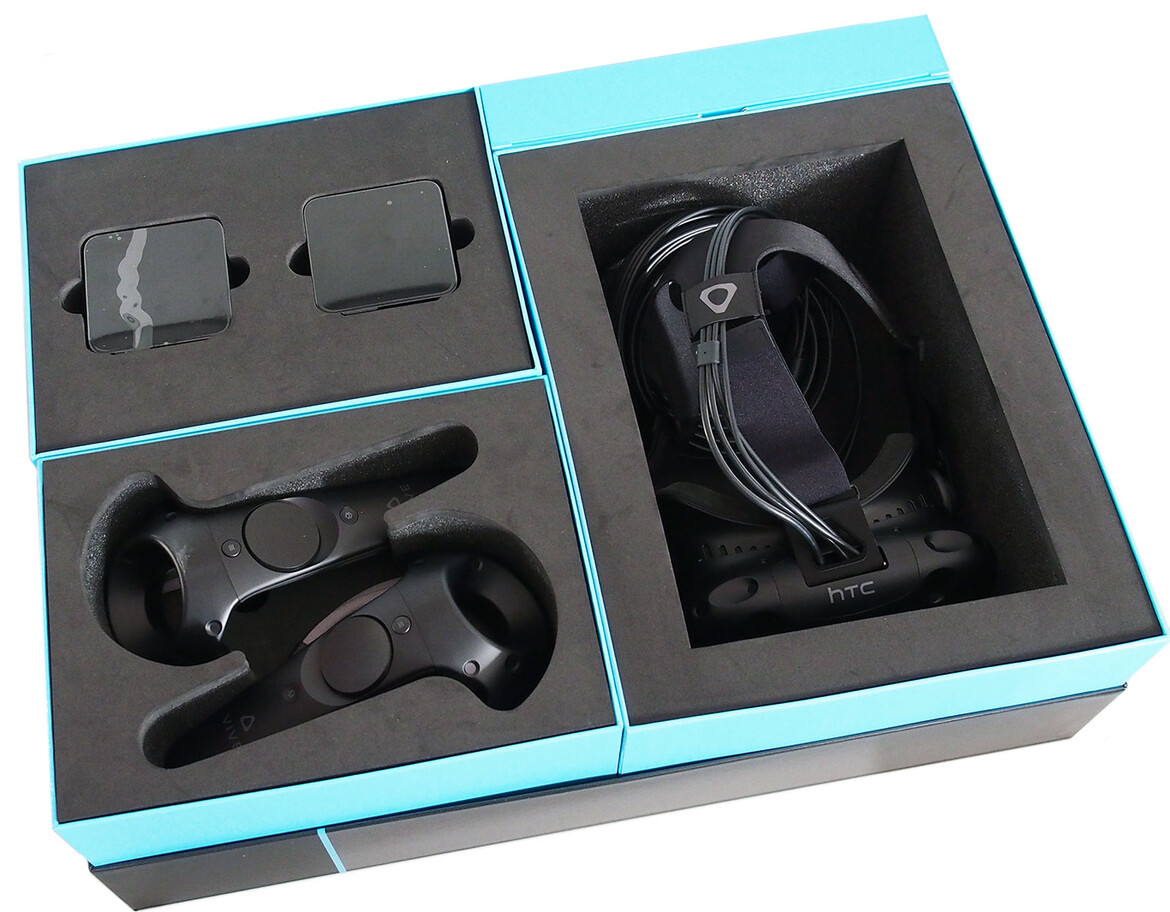 HTC Vive VR Kit Hands-On Preview: Room Scale Virtual Reality Has Arrived