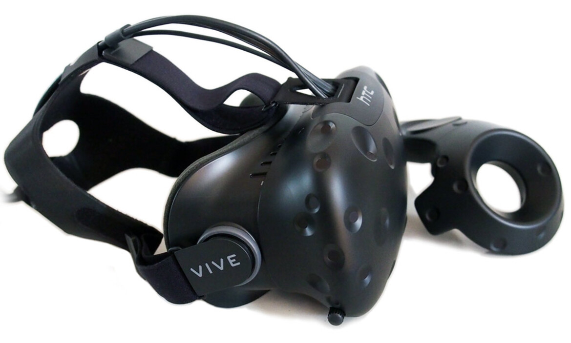 HTC Vive VR Kit Hands-On Preview: Room Scale Virtual Reality Has Arrived