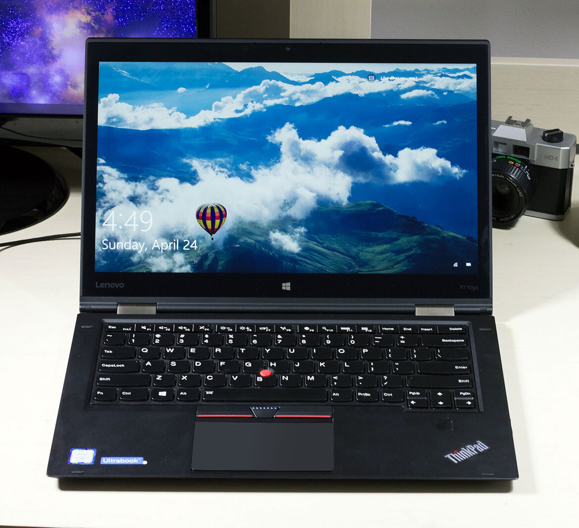 Lenovo ThinkPad X1 Yoga Review: The OLED Display Update
