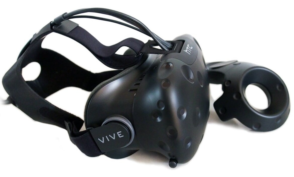 HTC Vive VR Kit Review: Experiences And Performance
