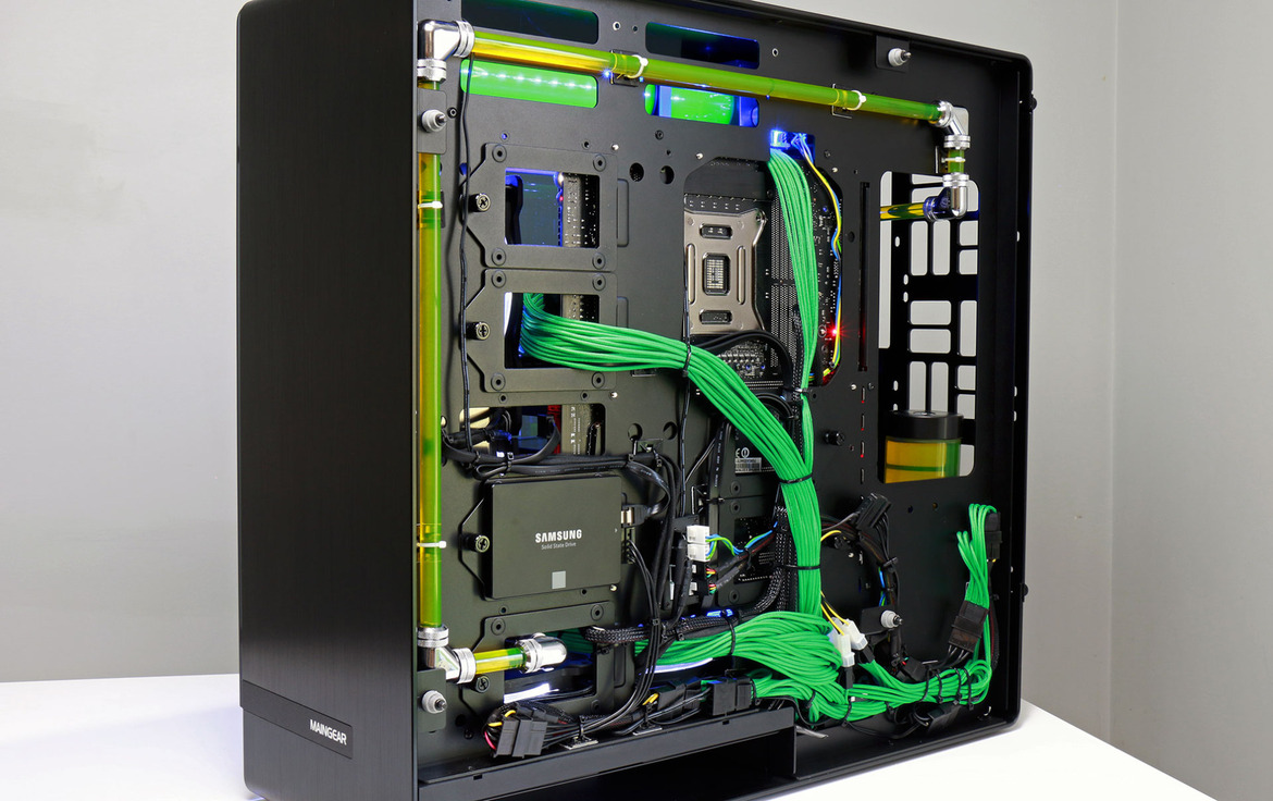 Maingear RUSH SuperStock X99 Review: PC Gaming Like A Boss