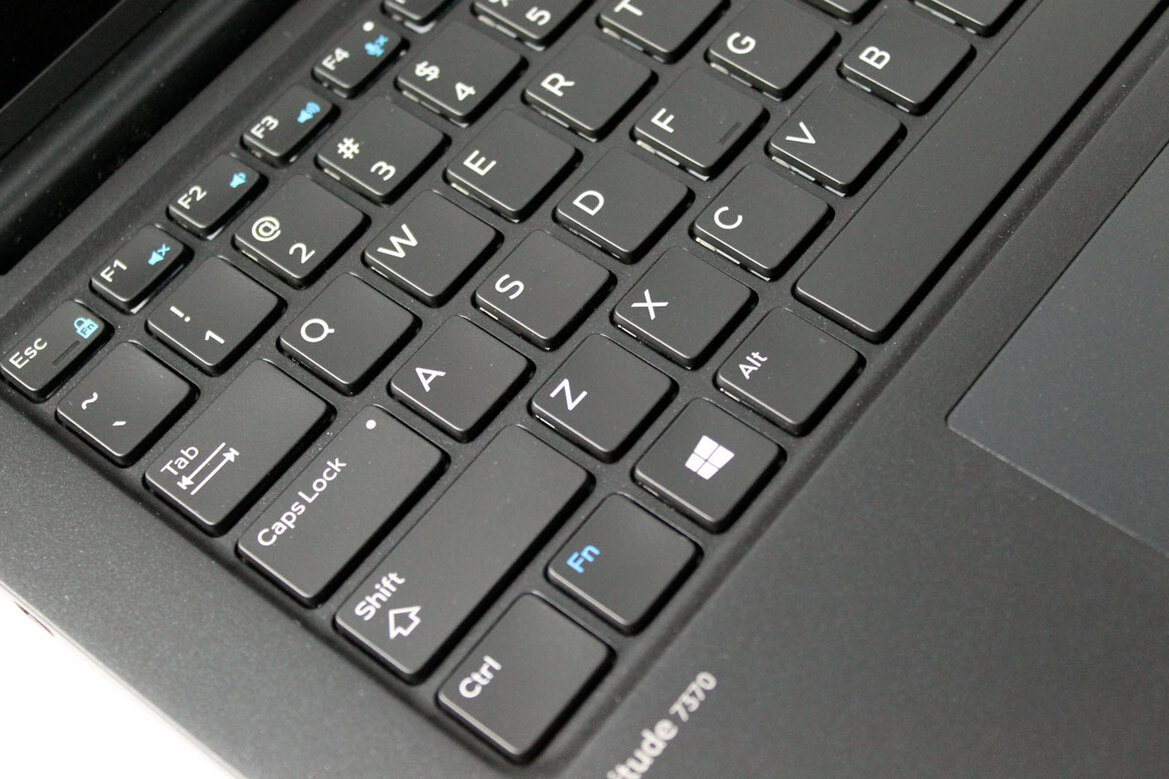 Dell Latitude 13 7370 Review: A Sleek Business-Class Ultrabook 