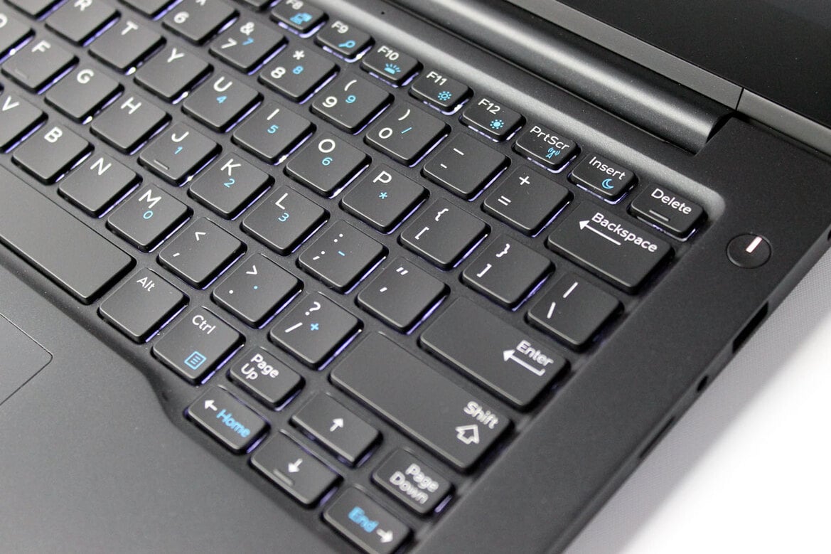 Dell Latitude 13 7370 Review: A Sleek Business-Class Ultrabook 