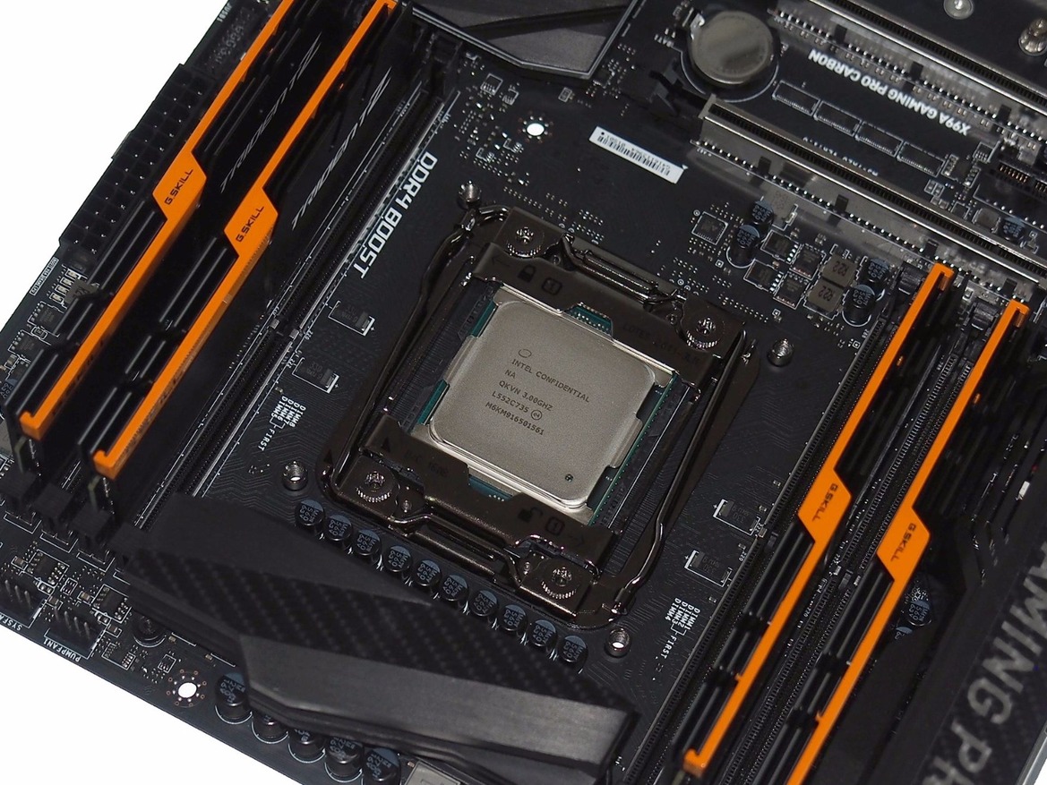 Intel Core i7-6950X 10-Core CPU Review: Broadwell-E Takes Flight
