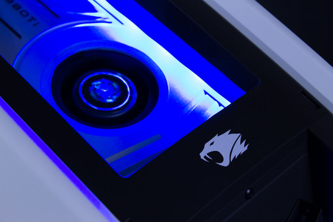 iBuypower Revolt 2 Review: A Powerful, Portable Gaming Desktop