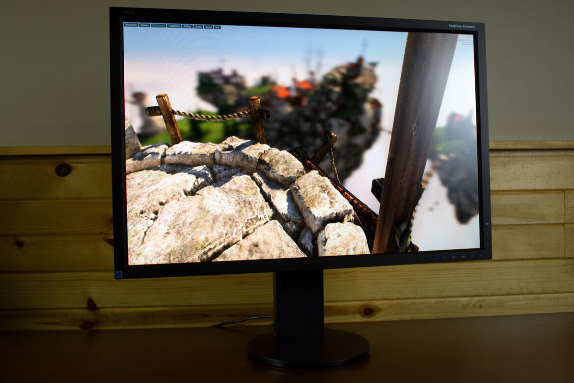 NEC MultiSync EA305WMi Professional Monitor With ControlSync Review