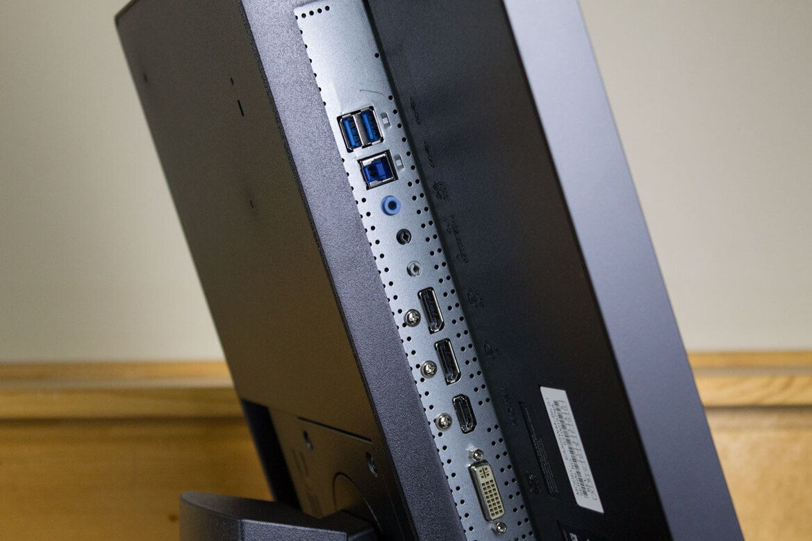 NEC MultiSync EA305WMi Professional Monitor With ControlSync Review