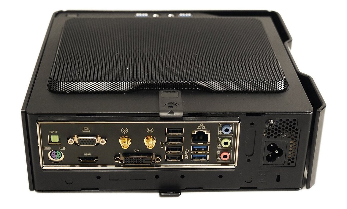 AMD FNATIC eSports SFF Gaming PC Hands On