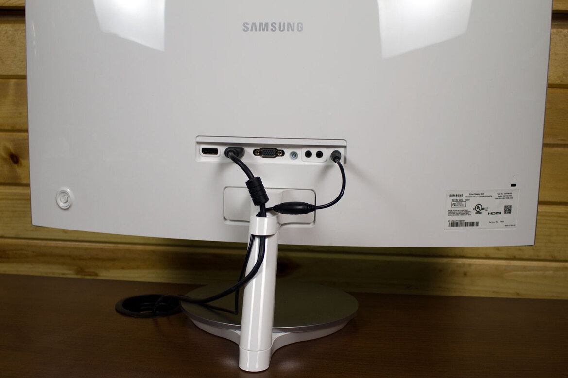 Samsung CF591 Curved Monitor Review
