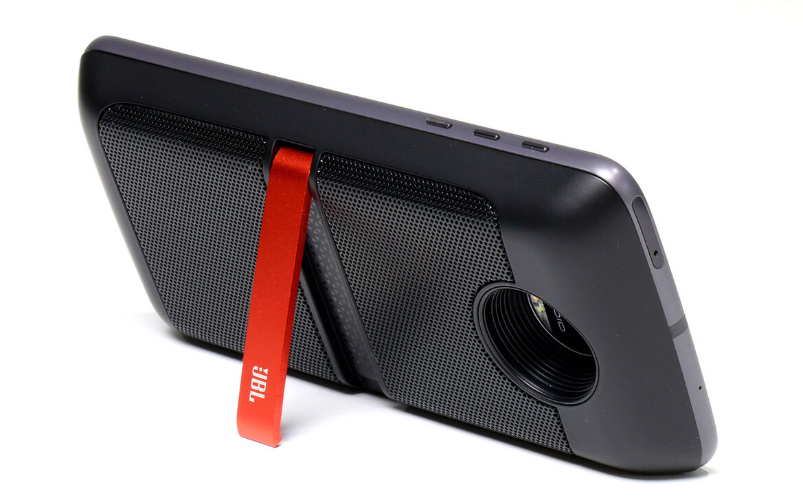 Moto Z And Moto Z Force With Moto Mods Review: Excellent Execution