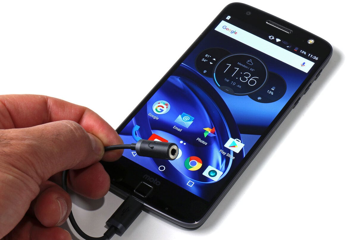 Moto Z And Moto Z Force With Moto Mods Review: Excellent Execution