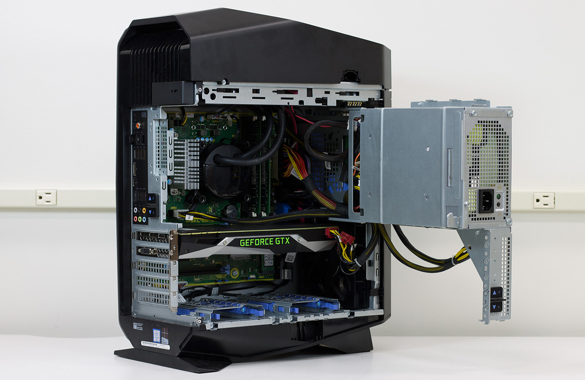 Alienware Aurora R5 Review: Small Stature, Big Performance